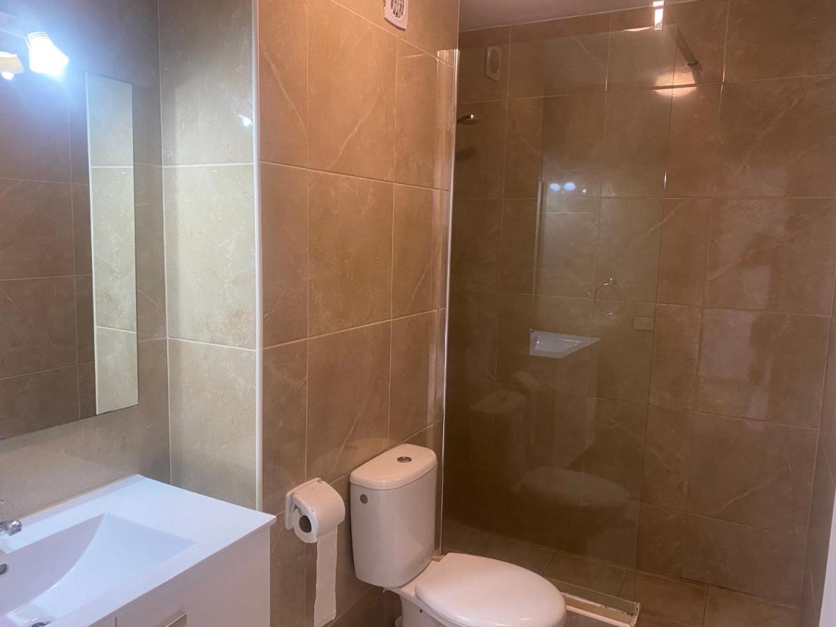 Apartments Victoria Court 1 6A2 Arona  Ngoại thất bức ảnh